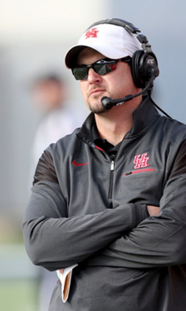 Amid Herman rumors, No. 18 Houston loses to Memphis 48-44